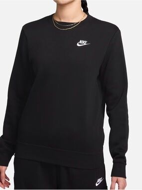 Nike Women’s Black Crew Sweatshirt with White Swoosh (2X)